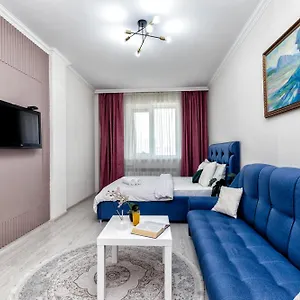 Luxurious In The Heart Of Апартаменты